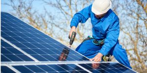 Installation Maintenance Panneaux Solaires Photovoltaïques à Brageac